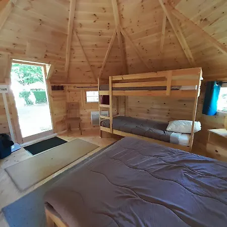Le Vallage Campsite Attigny